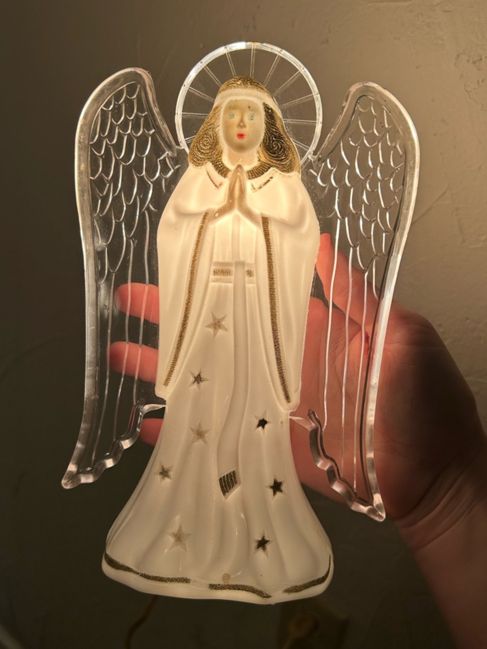 Vintage Plastic Plug in Illuminated Christmas Angel Light Paramount